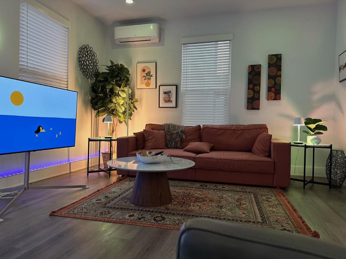 New Centennial Park Luxury Smart Home W Courtyard Фейетвилл Экстерьер фото